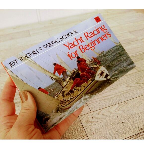 Yacht Racing for Beginners Jeff Toghill's Sailing School / 1st Edition 1984 PB - Picture 1 of 12